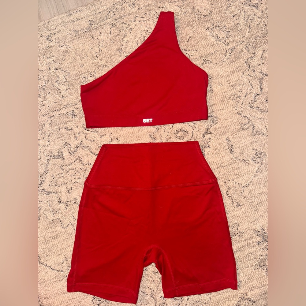 SET ACTIVE x JUSTINE SKYE One Shoulder Sports Bra and Bike Short in Apple